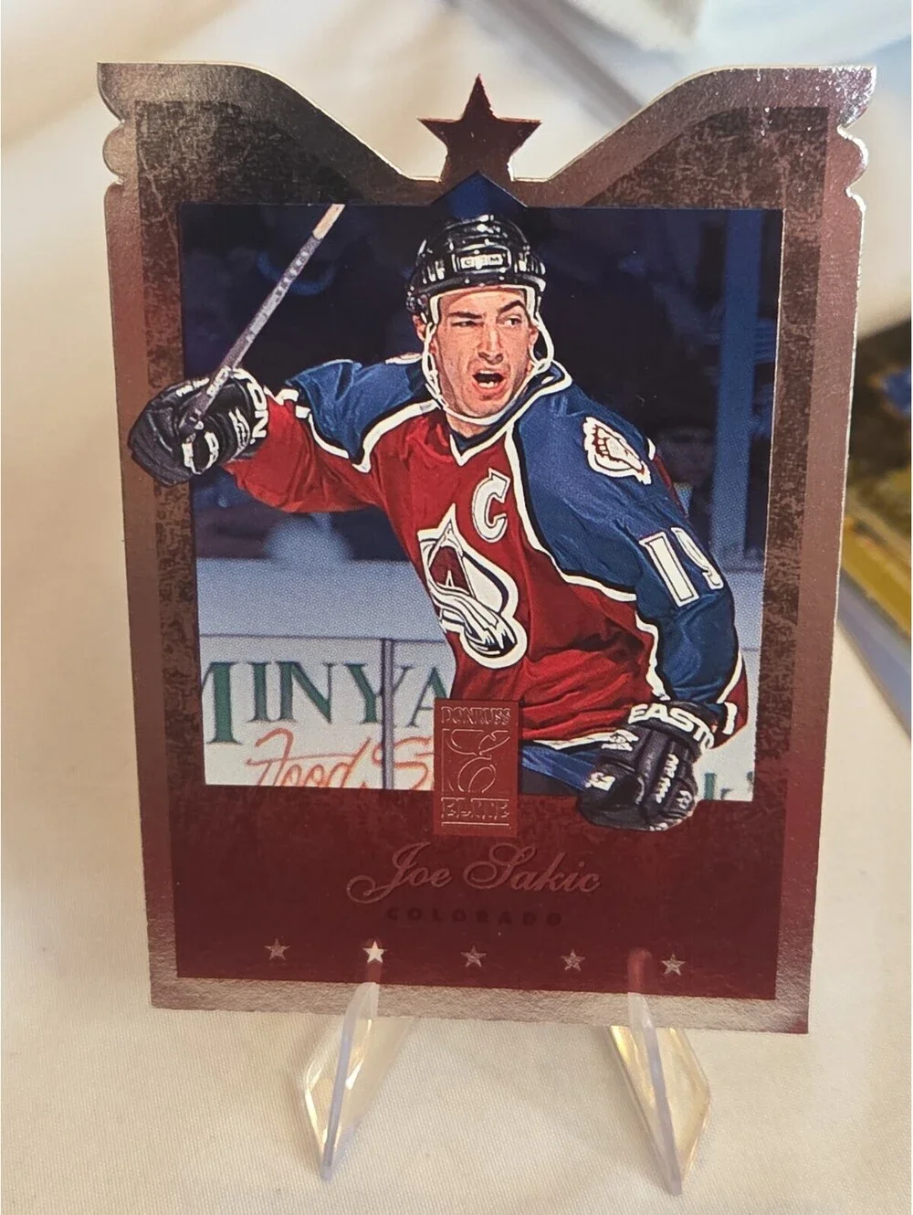 1995-96 Donruss Elite JOE SAKIC Colorado Avalanche Die-Cut #16